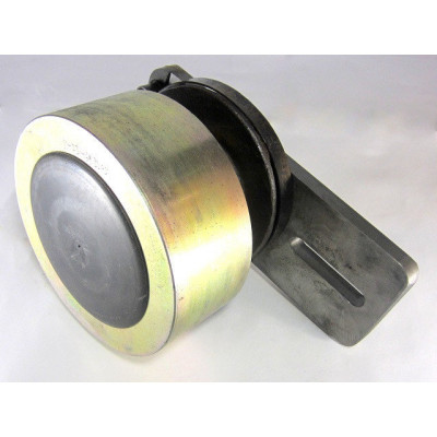 Ролик - натяжитель 6933054 Bobcat Ролик - натяжитель 6933054 Bobcat