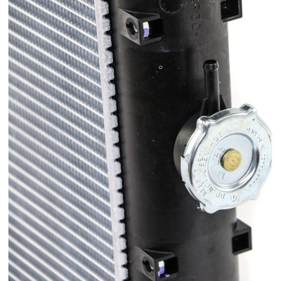 Теплообмінник водяного радіатора Bobcat, 6682991 Теплообмінник водяного радіатора Bobcat, 6682991