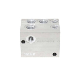 Блок-порт Bobcat, 7120816