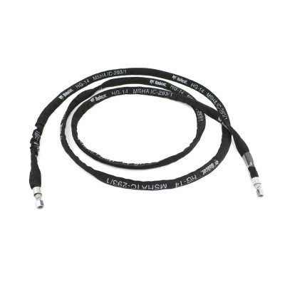 Гидравлический шланг в сборе Bobcat, 7334204 Гидравлический шланг в сборе Bobcat, 7334204