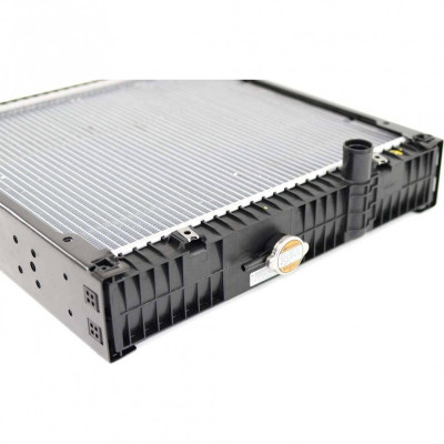 Радіатор Bobcat, 7377067 Радіатор Bobcat, 7377067